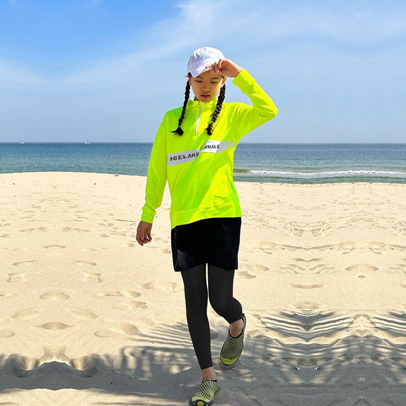 Trzyczęściowy strój kąpielowy  – Rash Guard Long Sleeve recenzja i cena